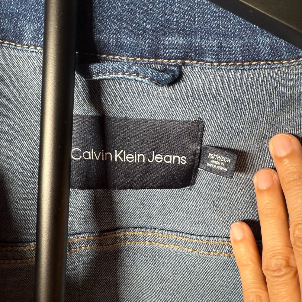 Calvin Klein Tucker Denim Blue Women's Jacket. Size S - Picture 5 of 9